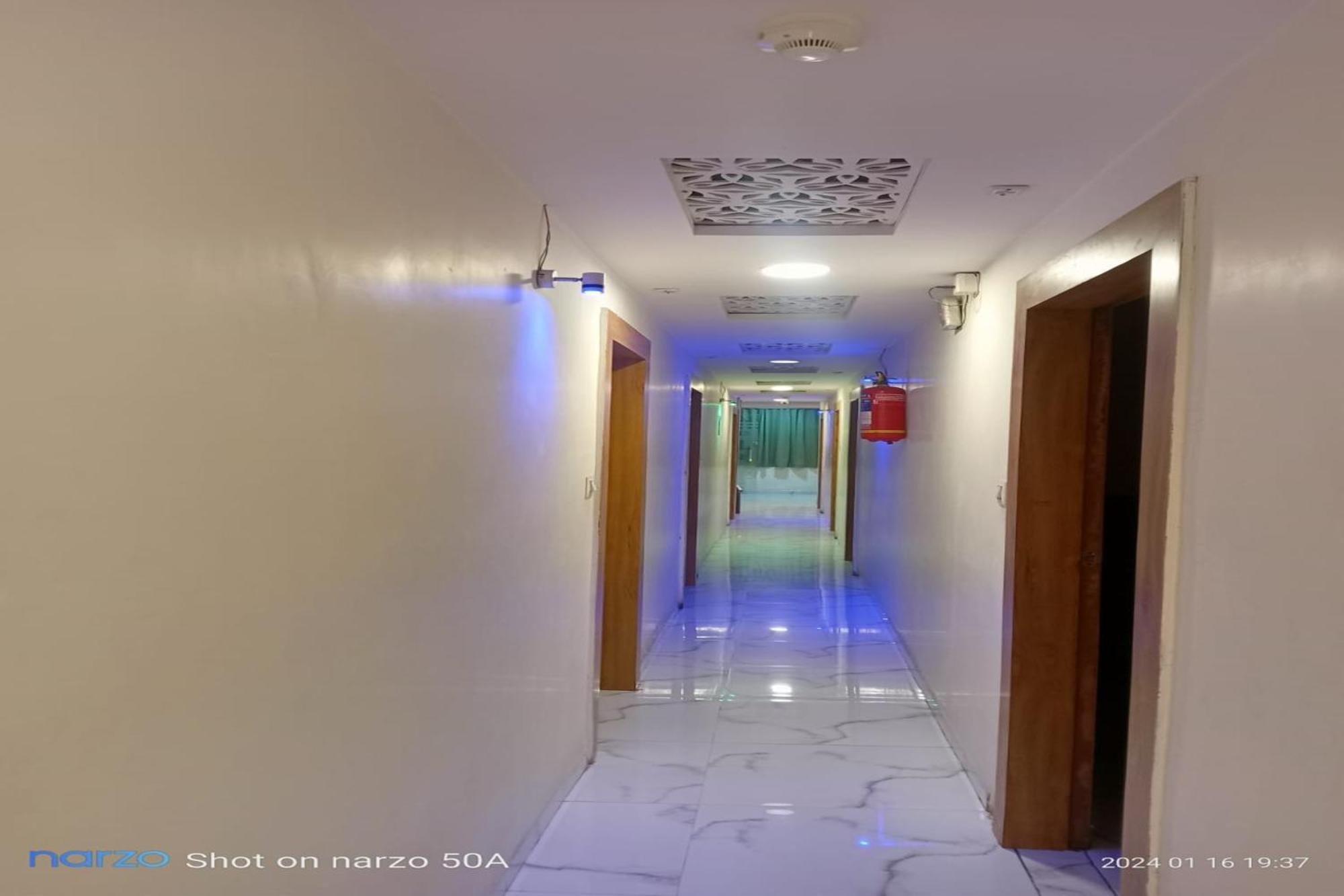 Hotel New Lake View Αχμπανταμπάντ Εξωτερικό φωτογραφία
