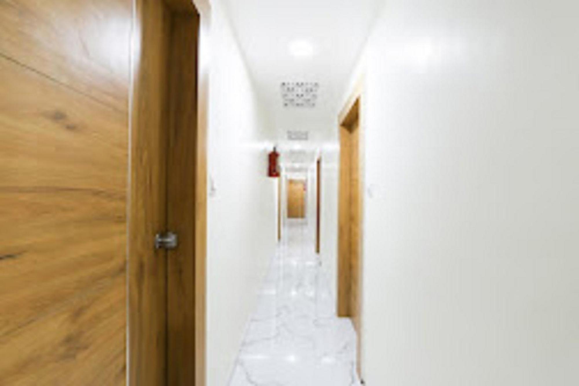 Hotel New Lake View Αχμπανταμπάντ Εξωτερικό φωτογραφία